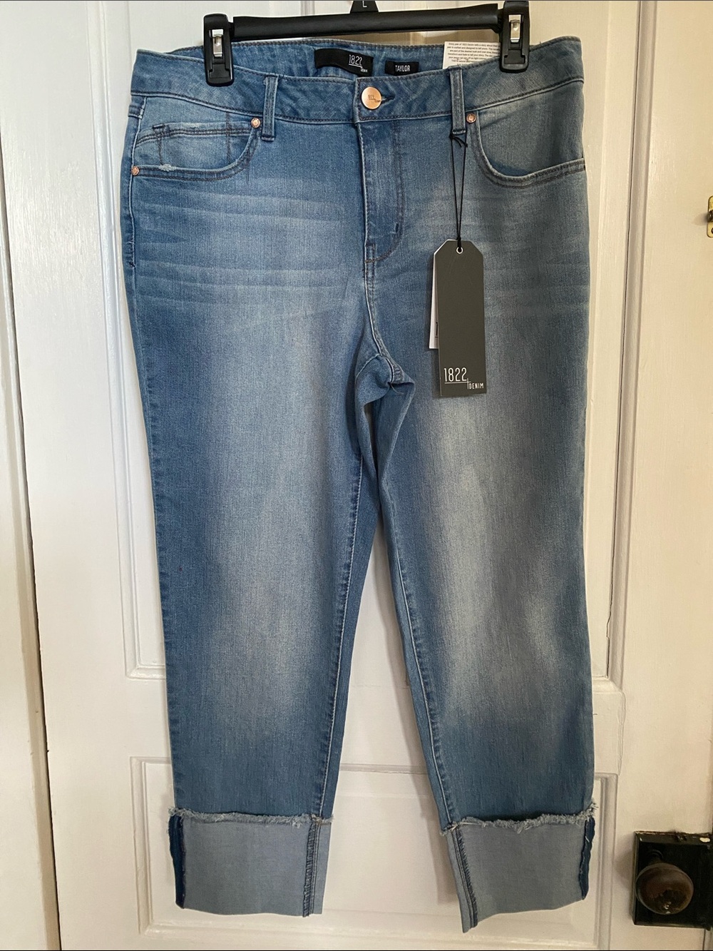 1822 Denim Light Blue Cropped Skinny Taylor Jeans Size 14